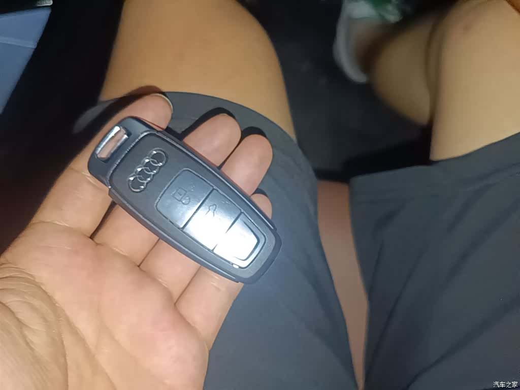 Audi A6L, 2022 15