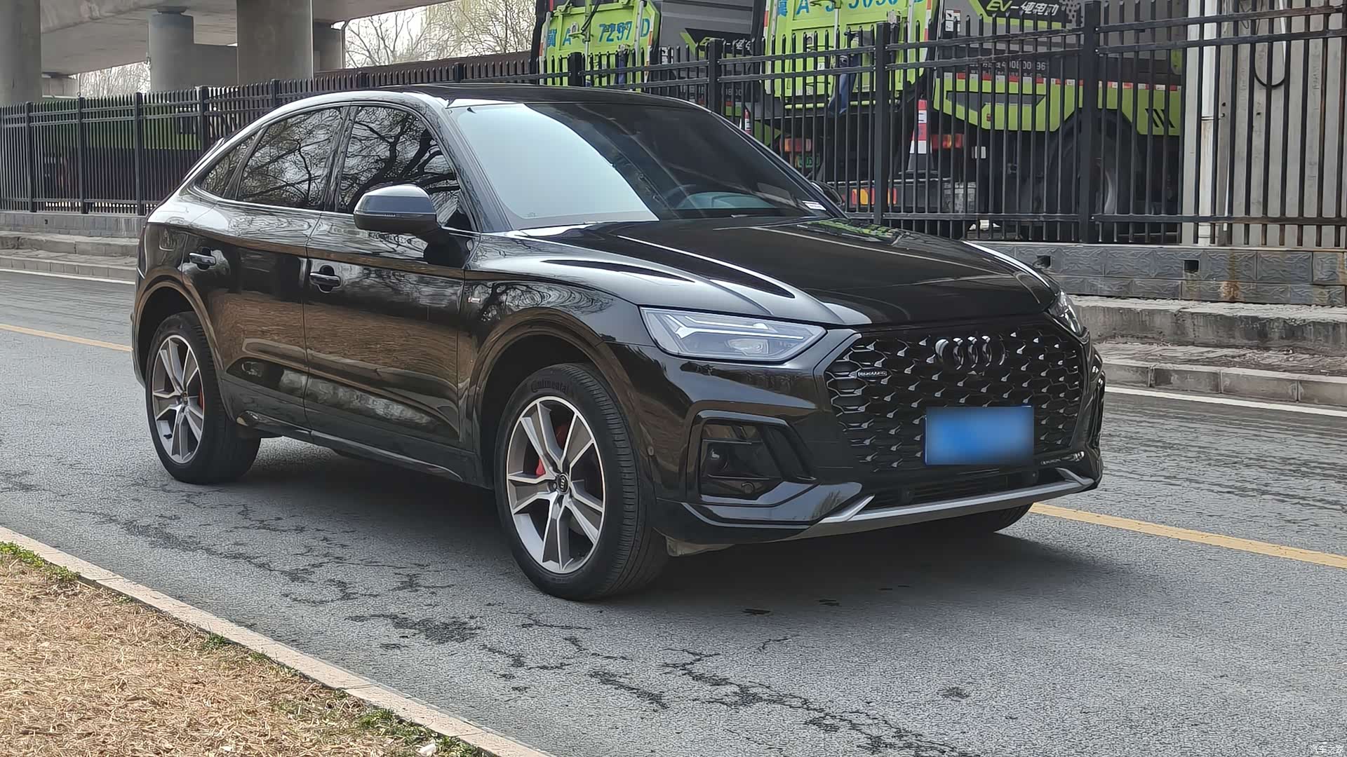 Audi Q5L, 2023 3