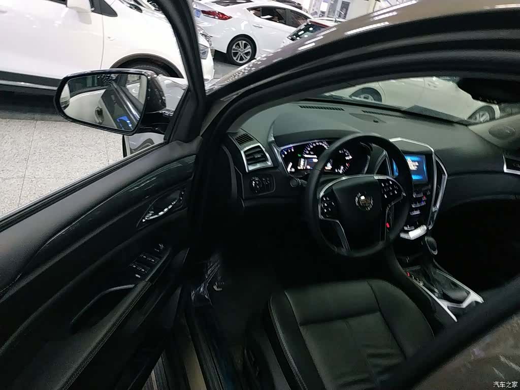 Cadillac SRX, 2015 12
