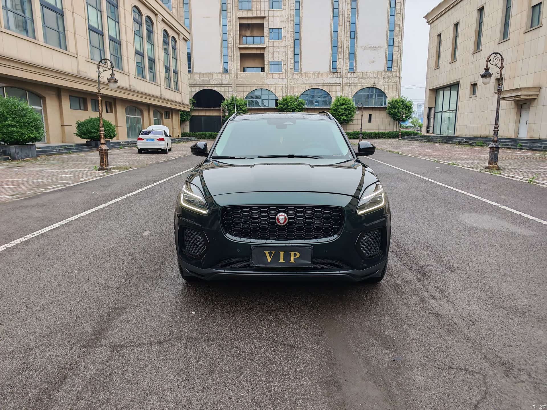Land Rover E-PACE, 2025 2