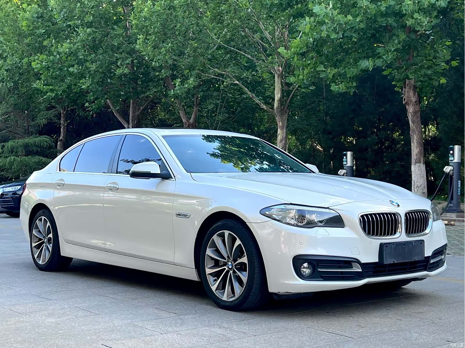 BMW 5 Series, 2017 3