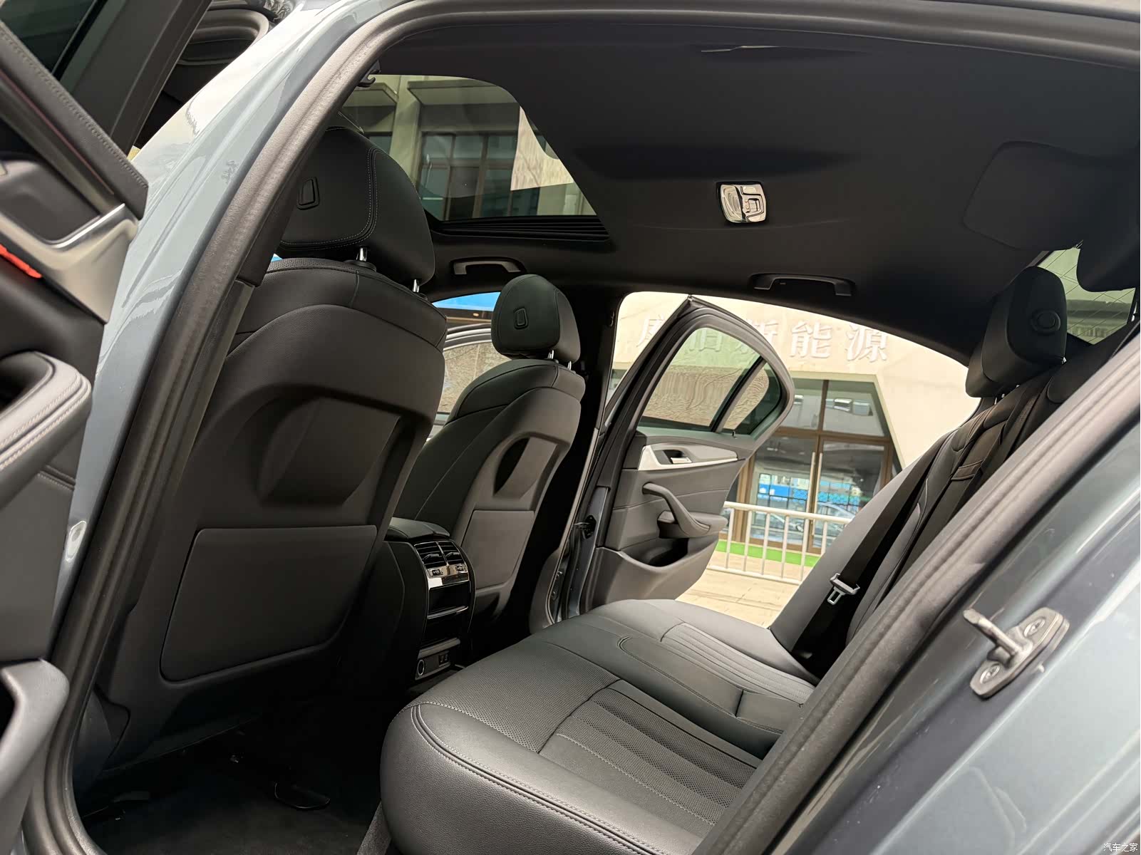BMW 5 Series, 2022 10