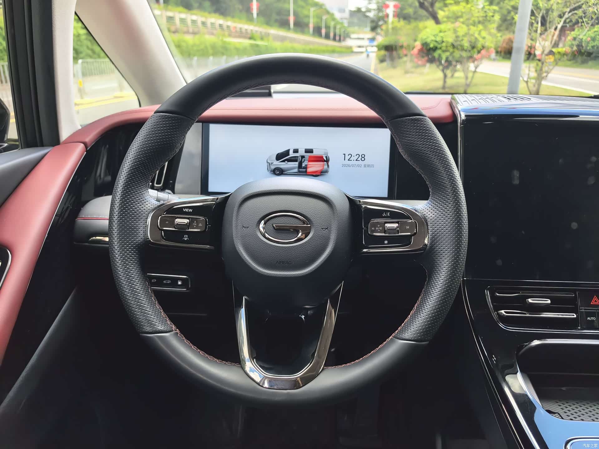 Trumpchi E9, 2024 11