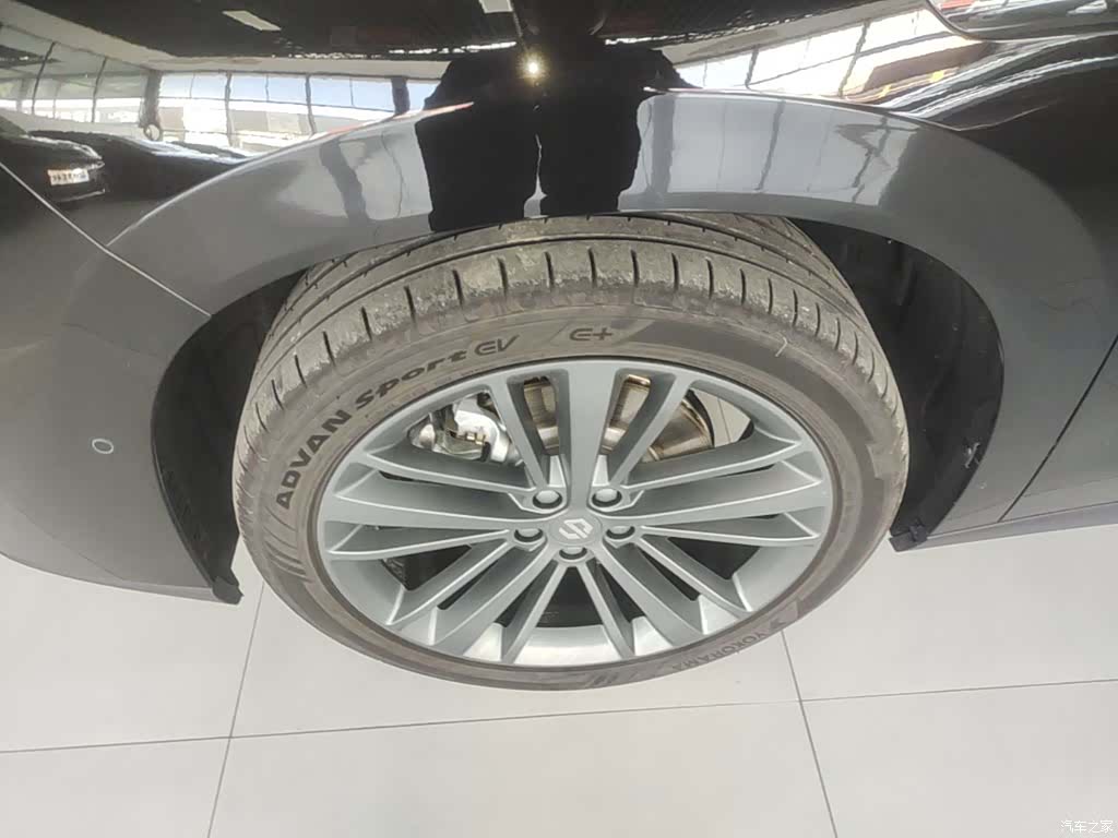Leapmotor C16, 2025 23