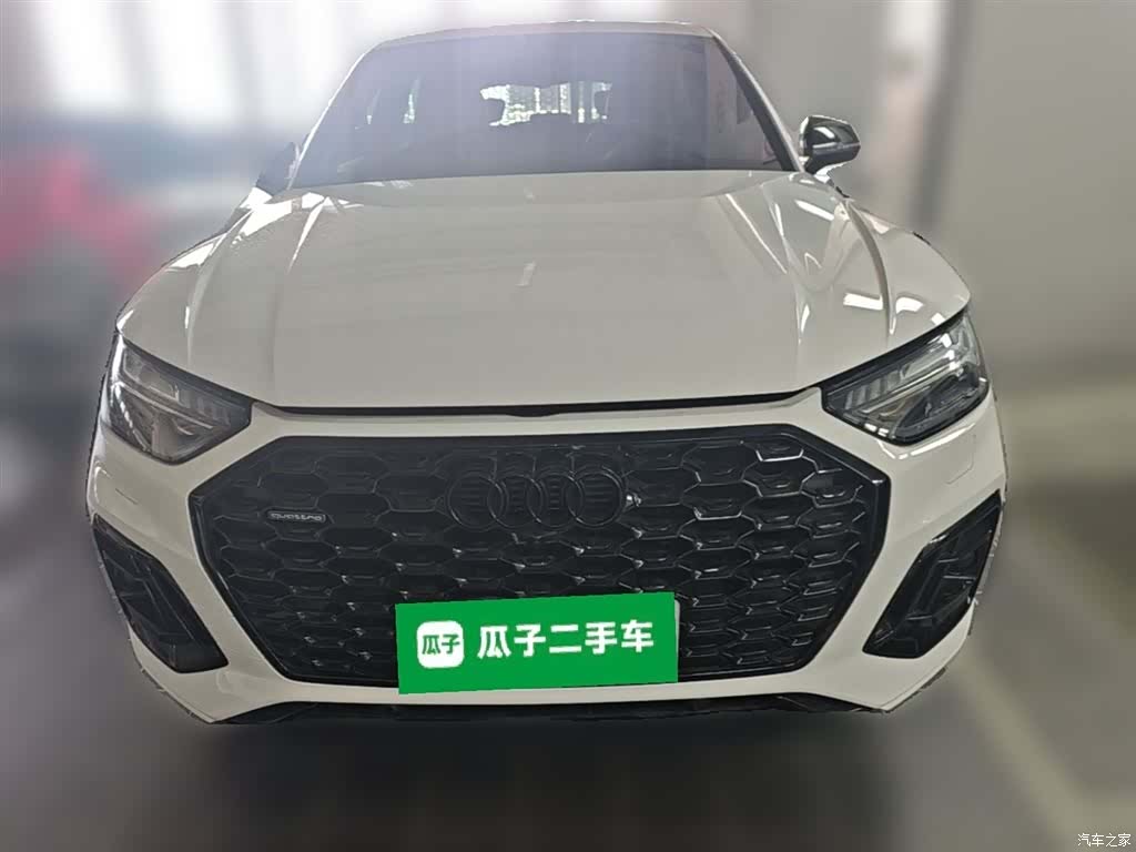 Audi Q5L, 2022 все фото