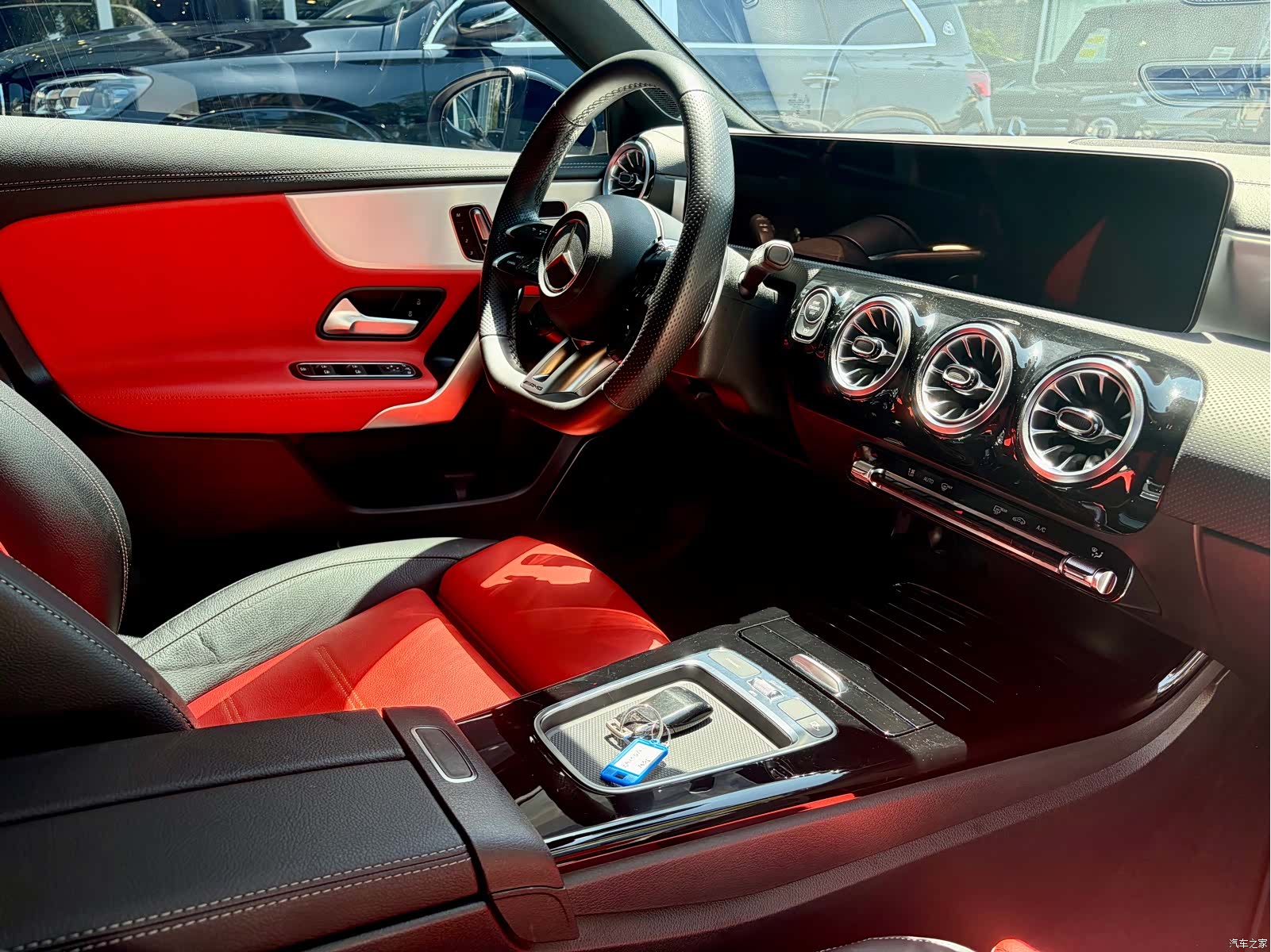 Mercedes-Benz A-Class, 2024 17