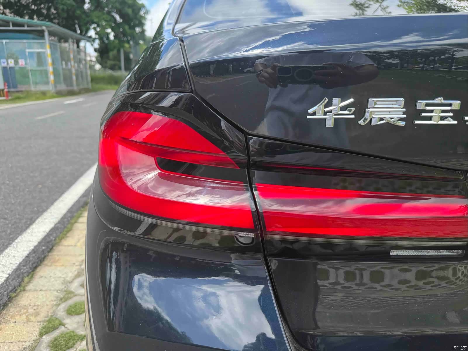 BMW 5 Series, 2023 10