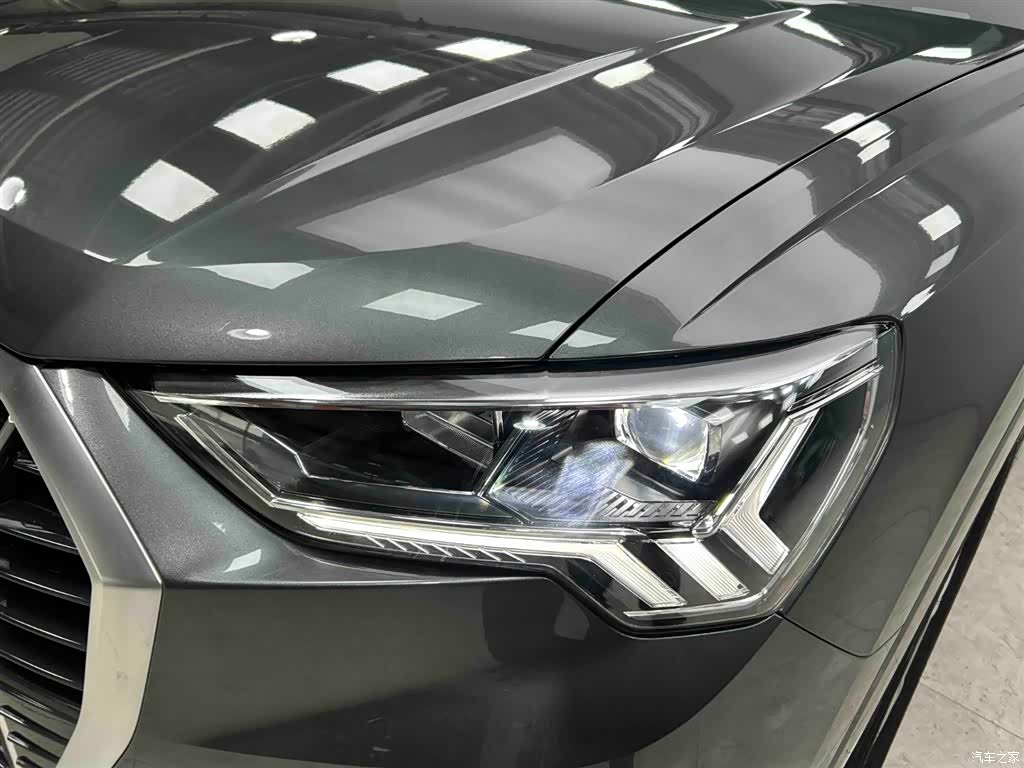 Audi Q3, 2023 18