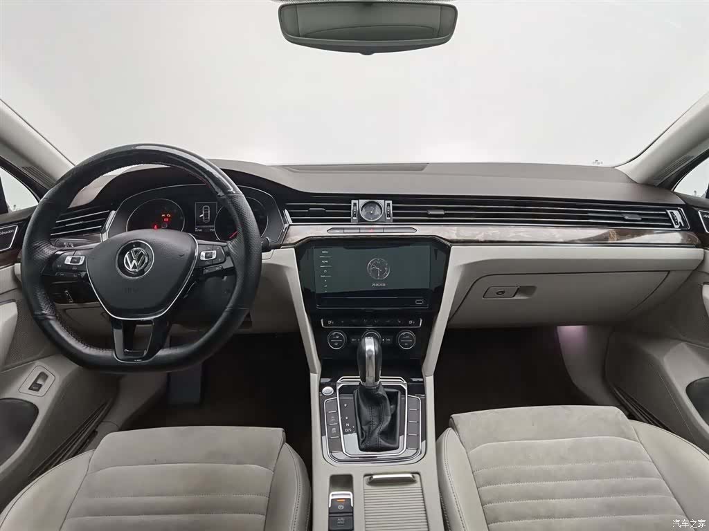 Volkswagen Magotan, 2017 все фото
