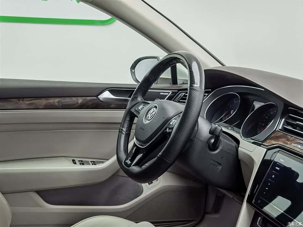 Volkswagen Magotan, 2017 22