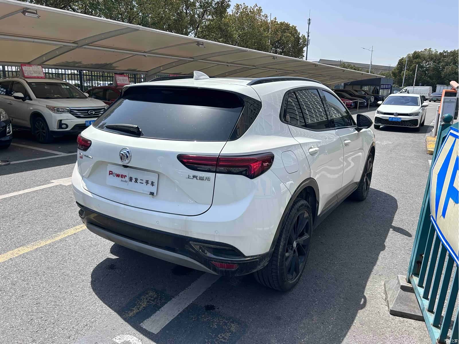 Buick Envision, 2021 9