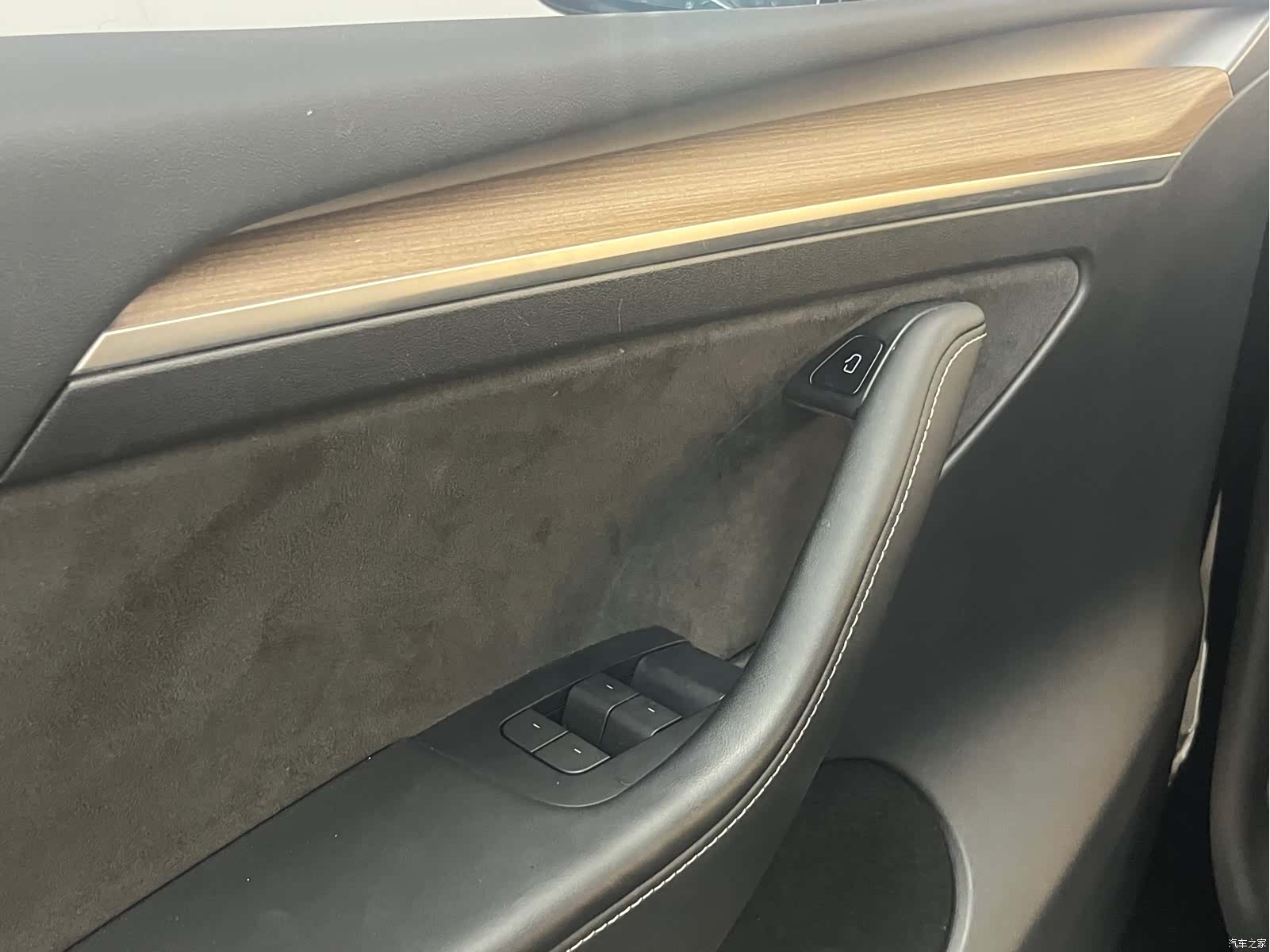 Tesla Model Y, 2022 6