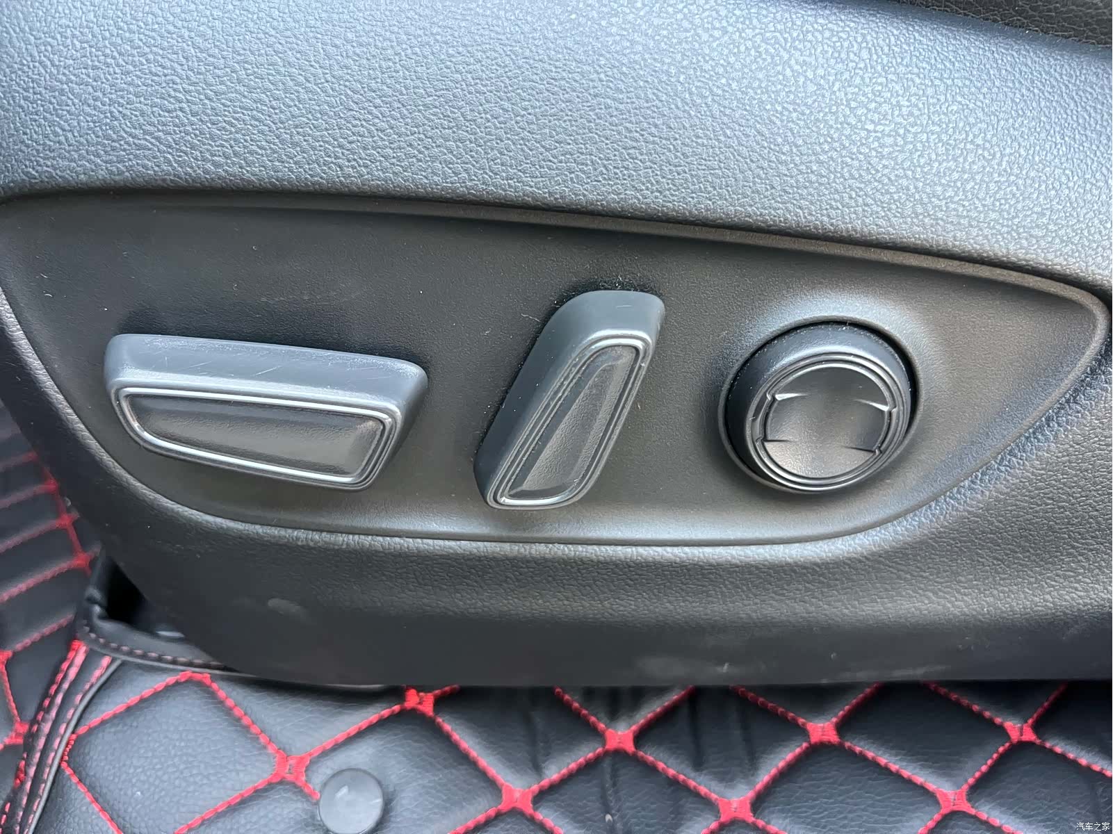 Toyota RAV4, 2022 17