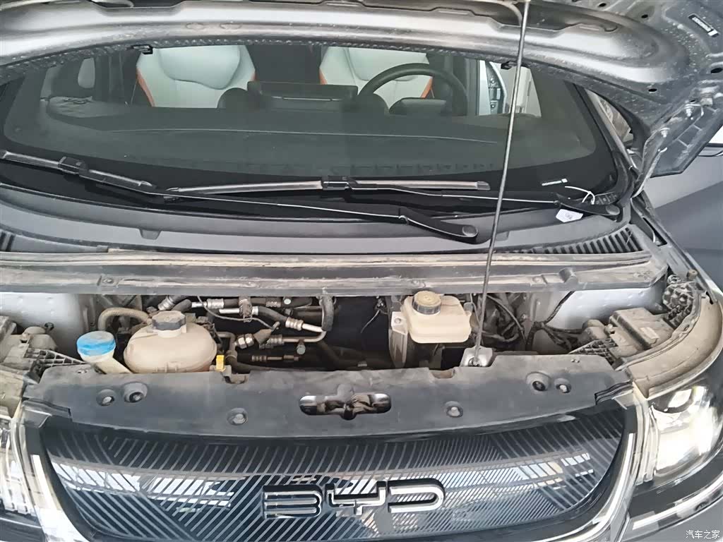 BYD Dolphin, 2022 20