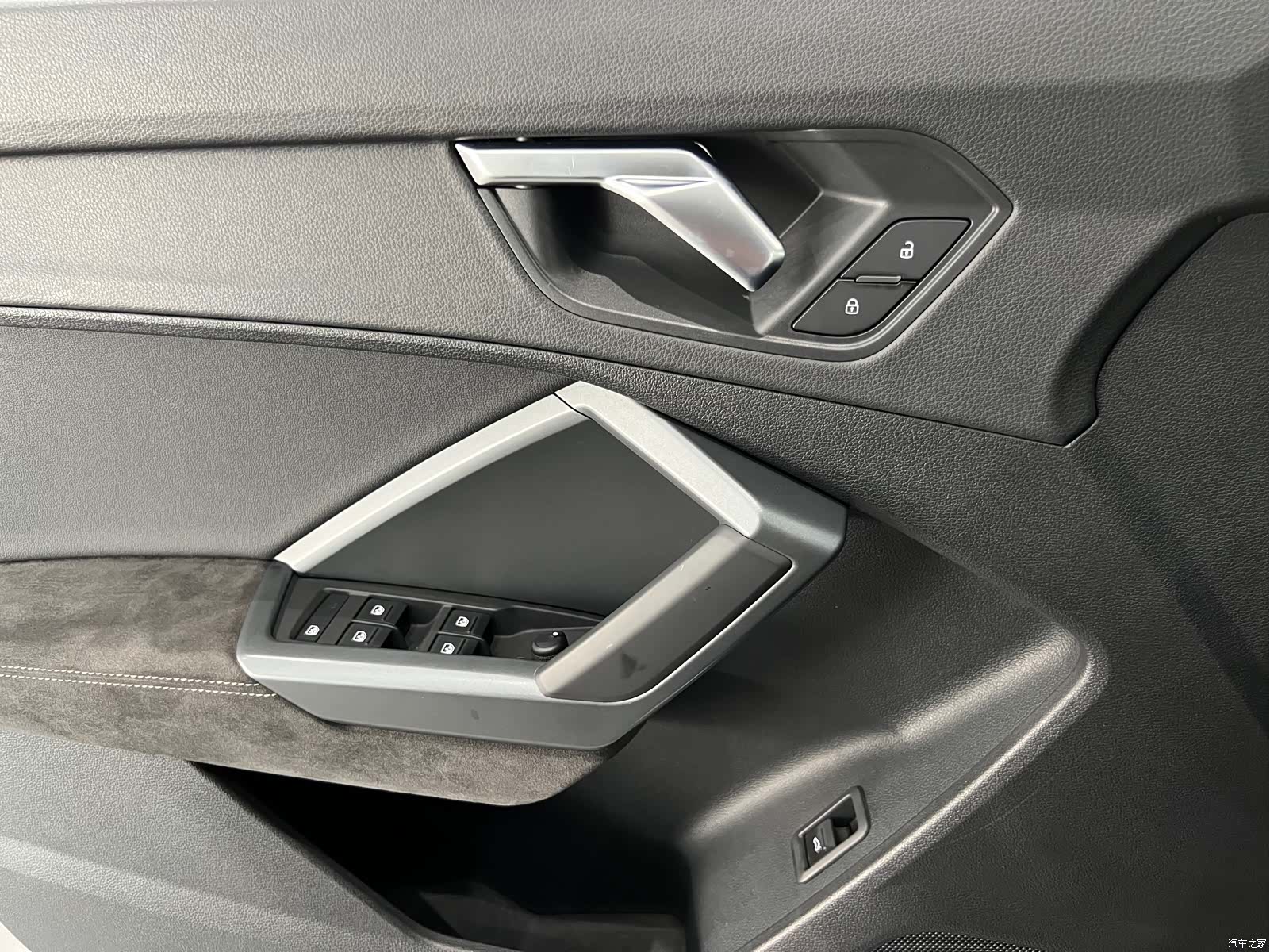 Audi Q3, 2023 42