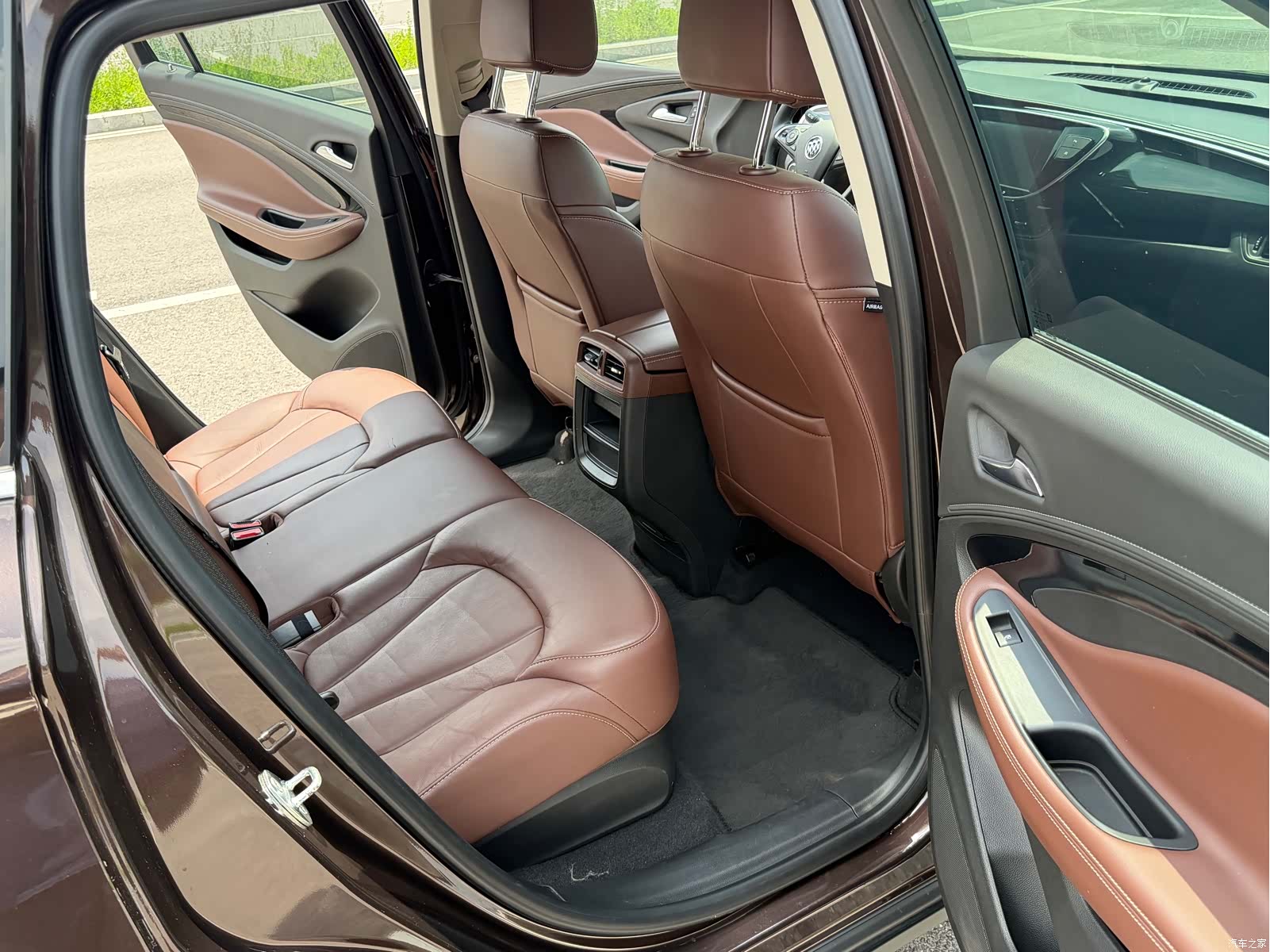 Buick Envision Plus, 2021 11