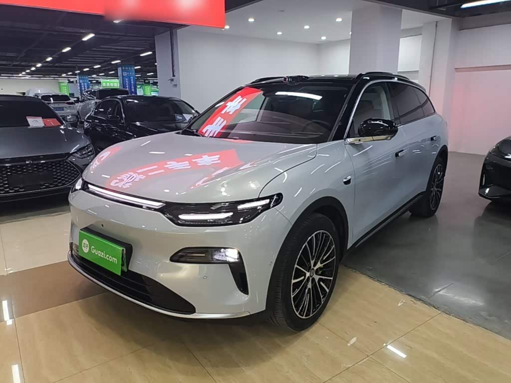 Leapmotor C11