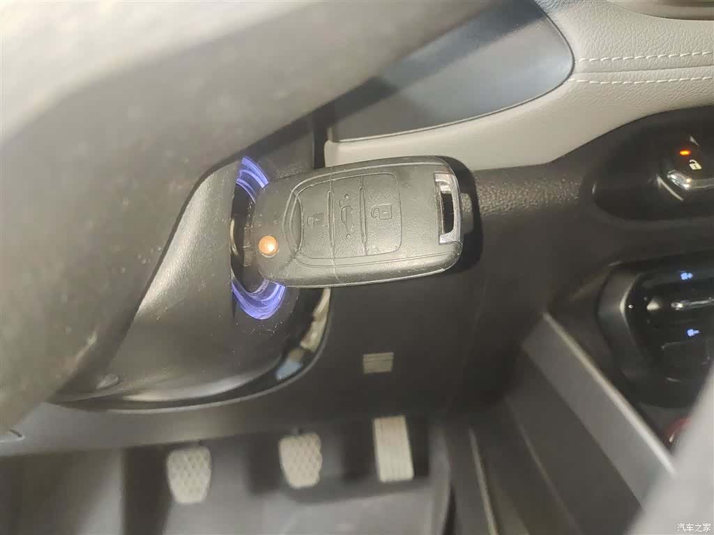 Wuling 510, 2020 9