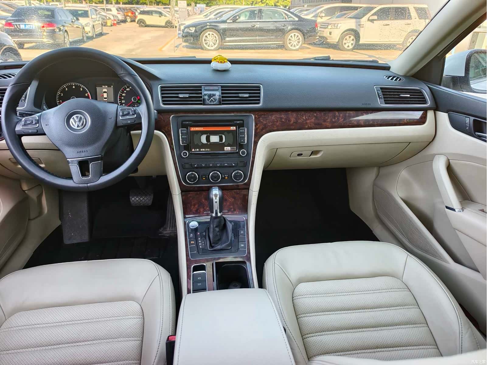 Volkswagen Passat, 2013 11