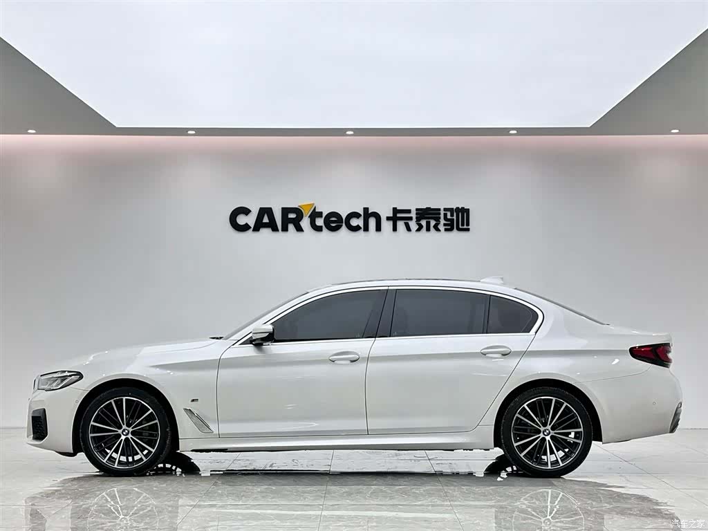 BMW 5 Series, 2022 2
