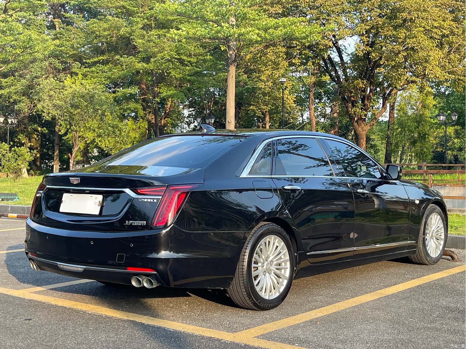 Cadillac CT6, 2021 4