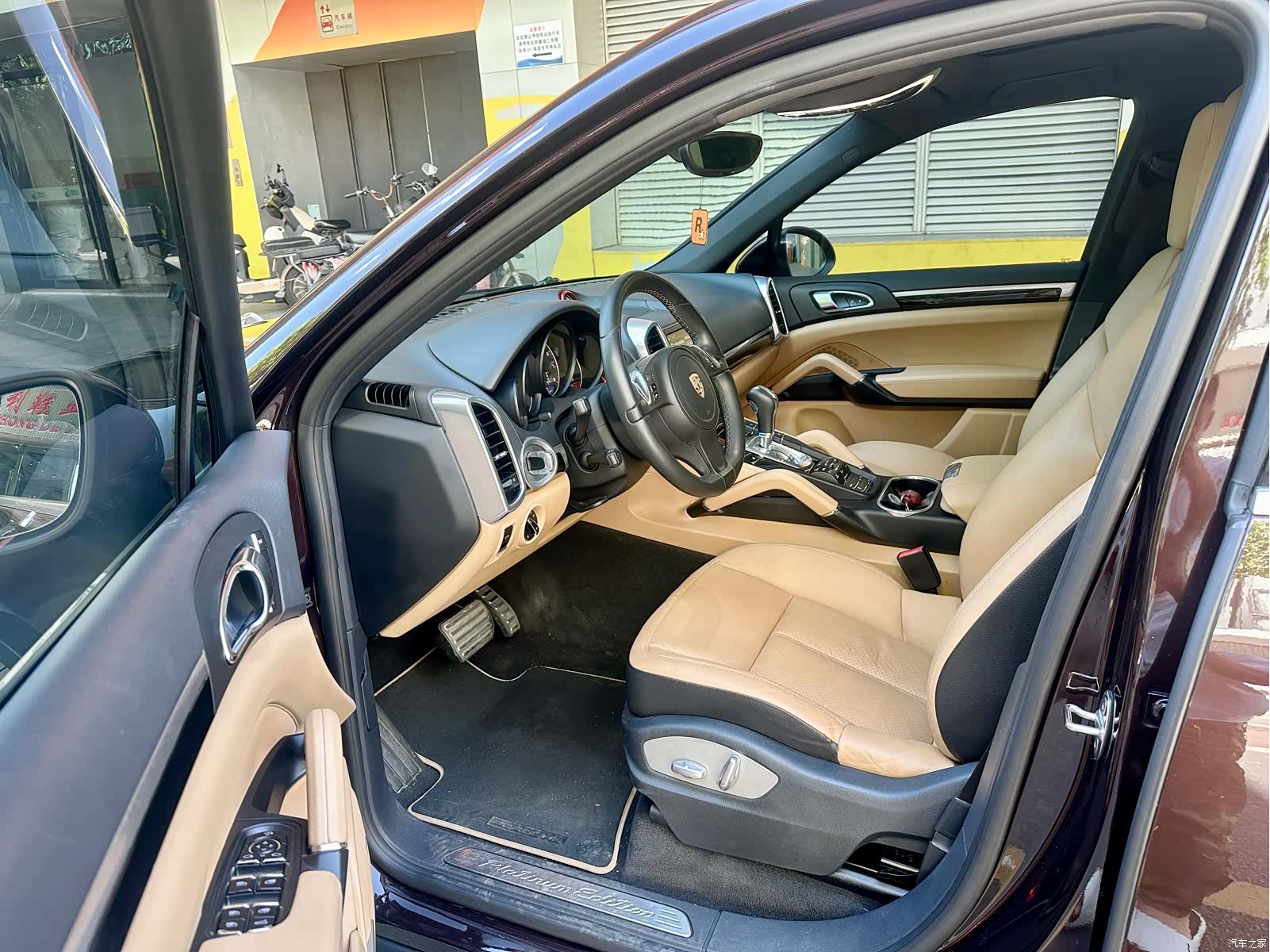 Porsche Cayenne, 2014 6