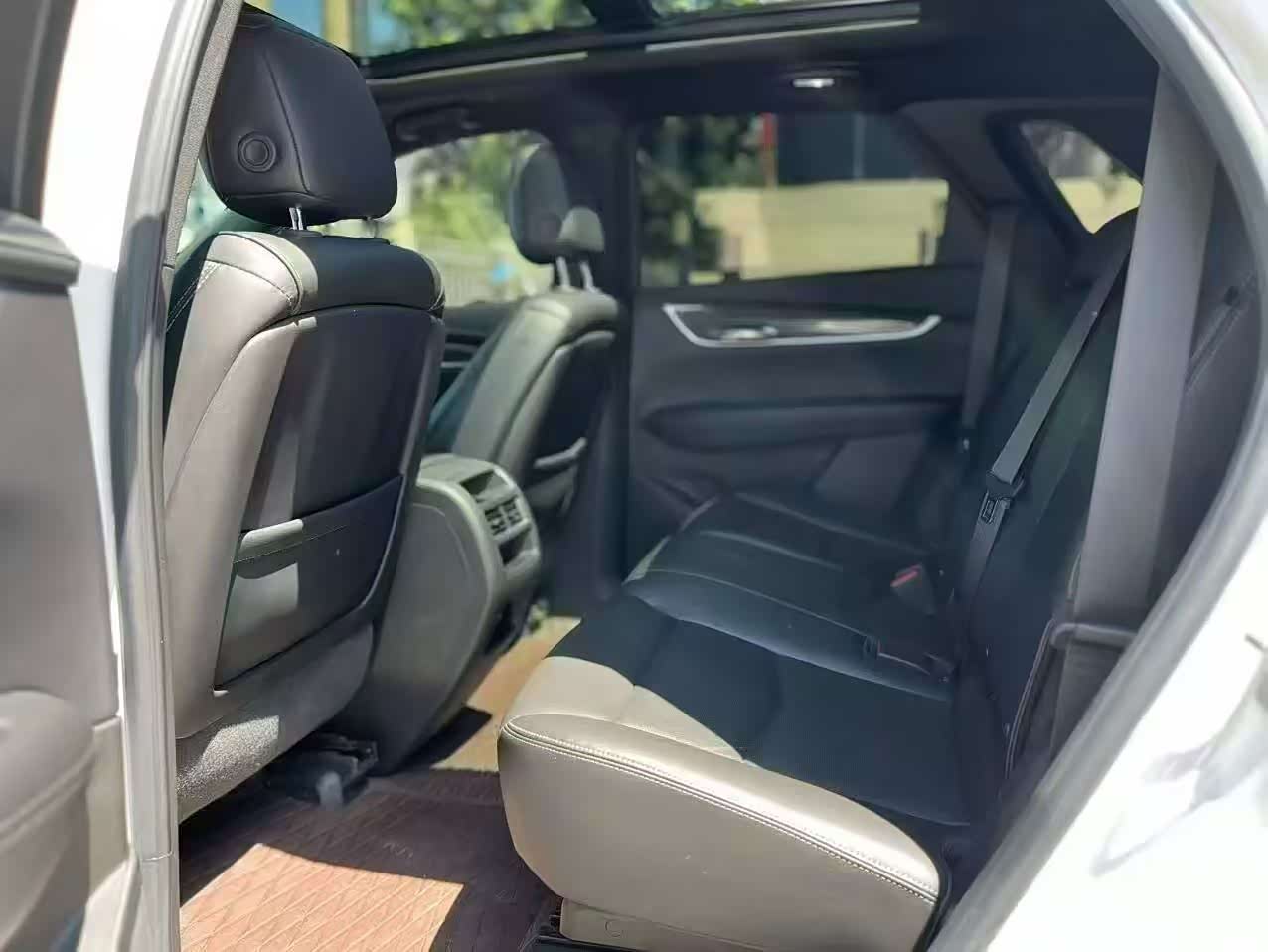 Cadillac XT5, 2022 6