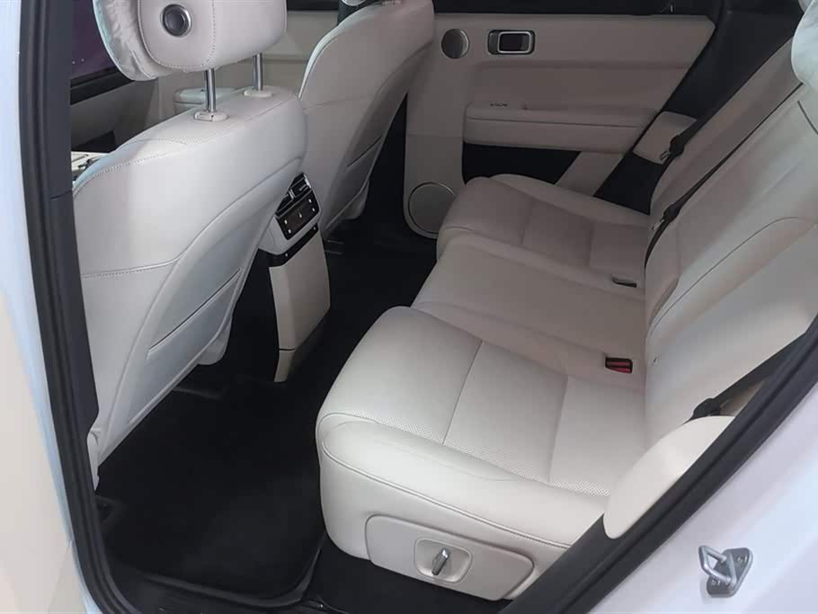 Li Auto Ideal L6