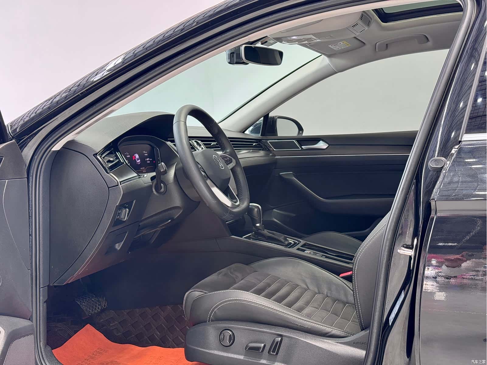 Volkswagen Magotan, 2022 4