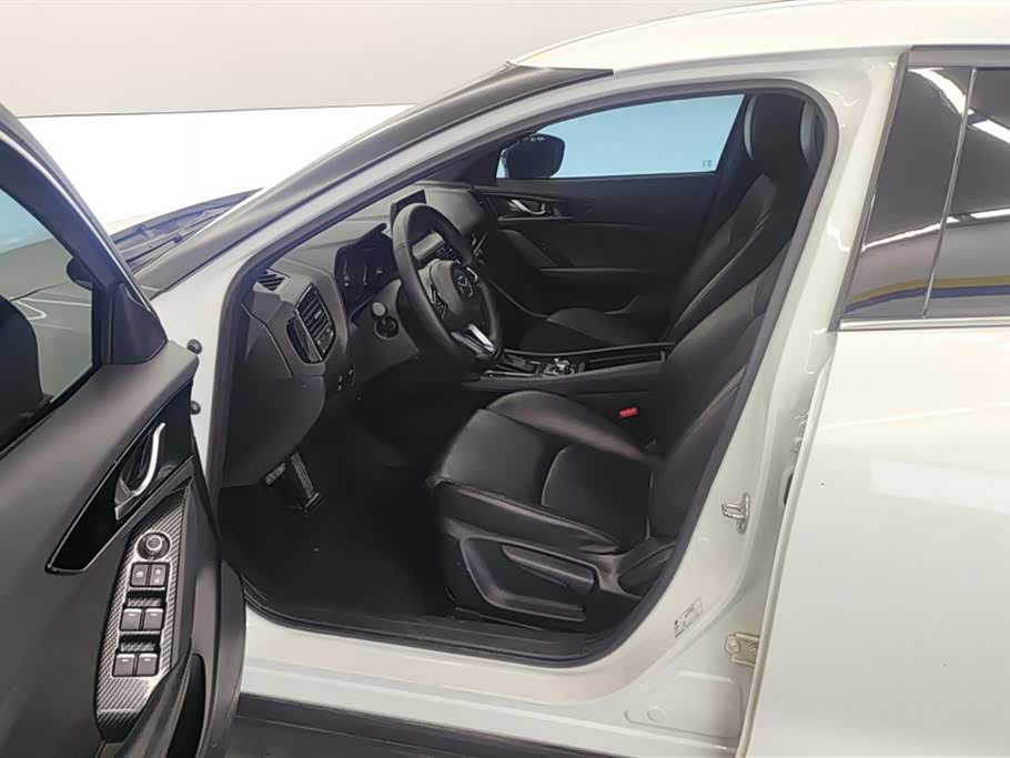 Mazda CX-4