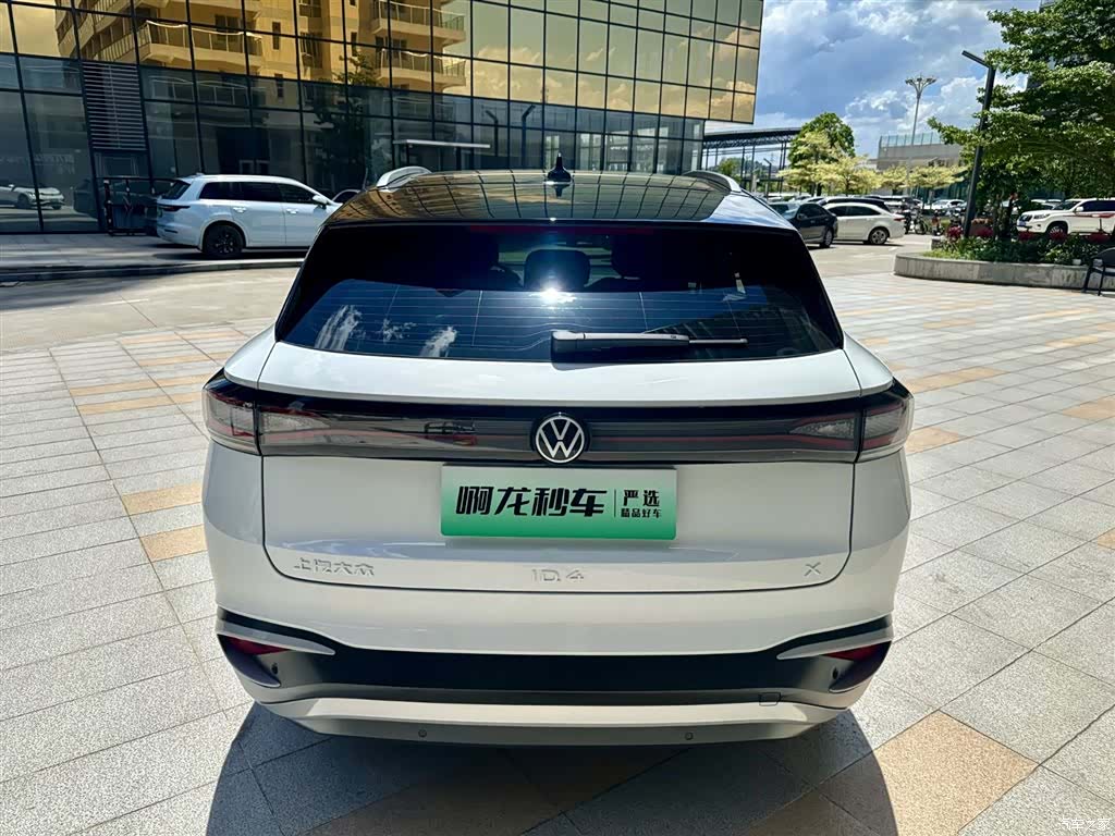 Volkswagen ID.4, 2025 4