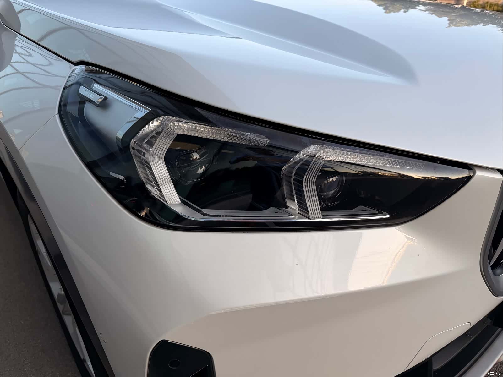 BMW X1, 2025 все фото