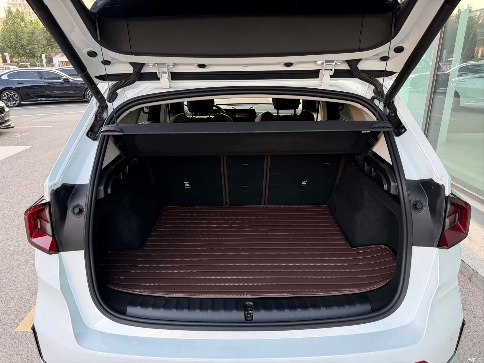 BMW X1, 2025 26