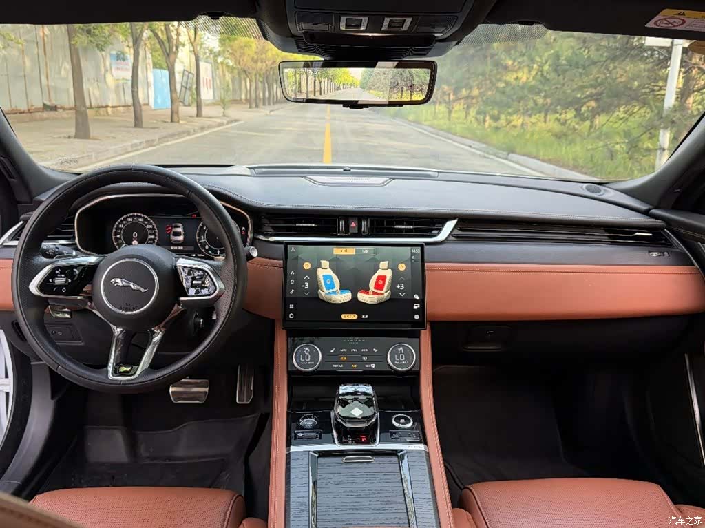 Land Rover P300, 2024 все фото