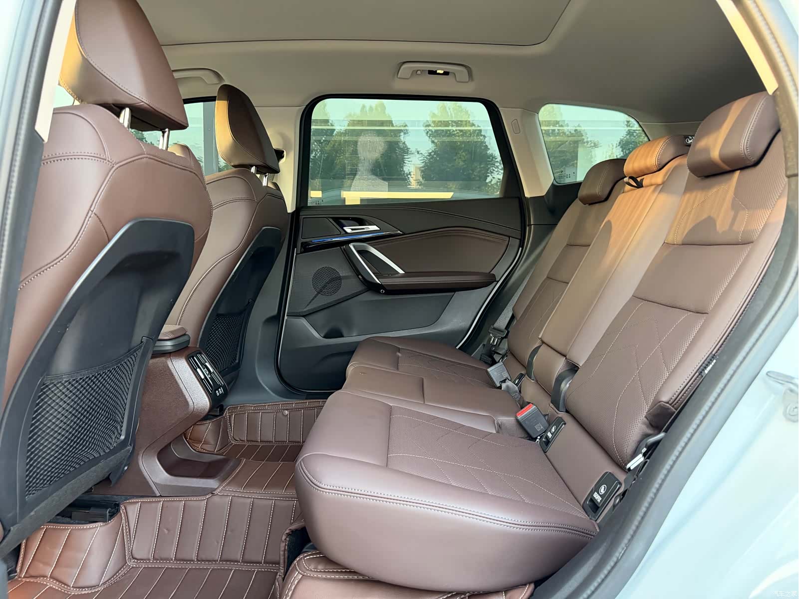 BMW X1, 2025 15