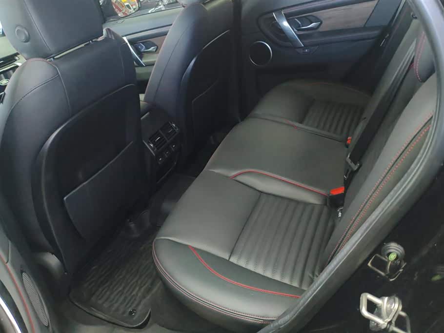 Land Rover Discover sports