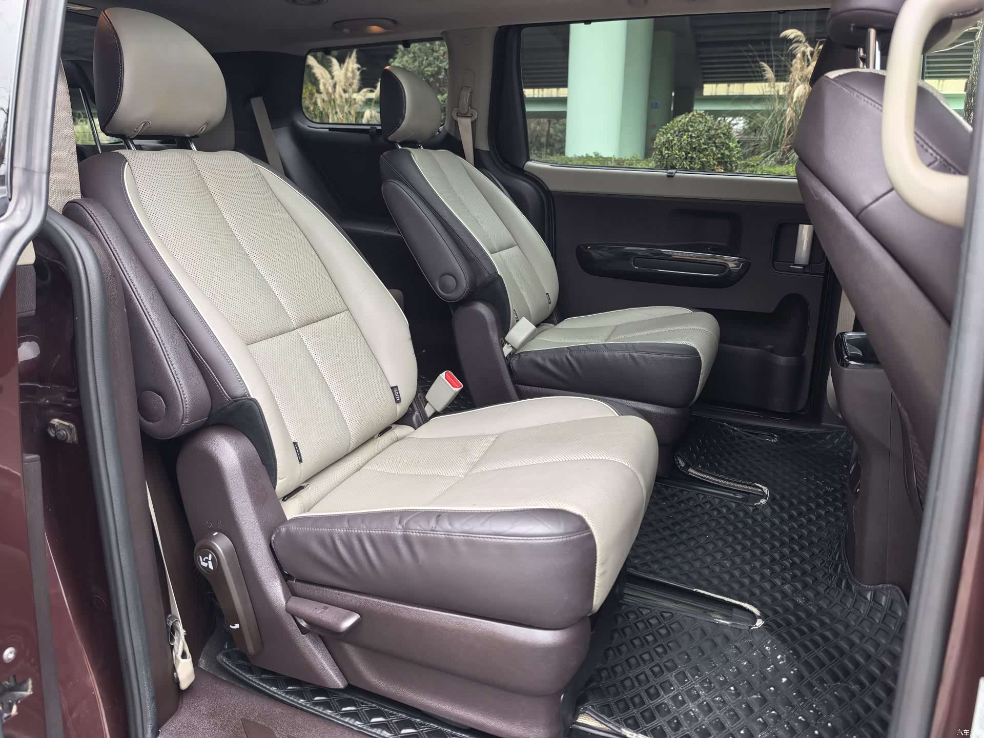 Kia Carnival, 2017 9