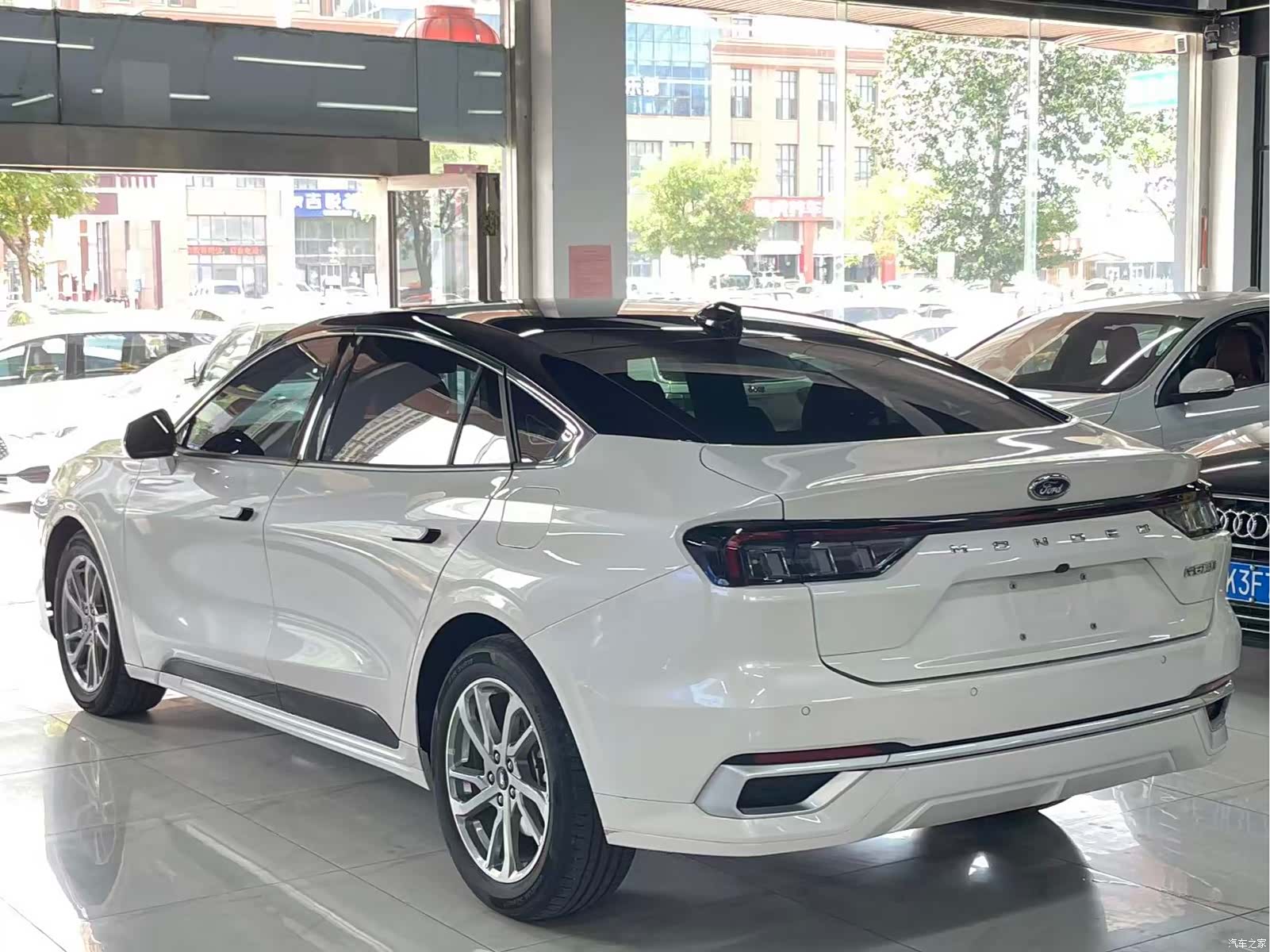 Ford Mondeo, 2024 все фото