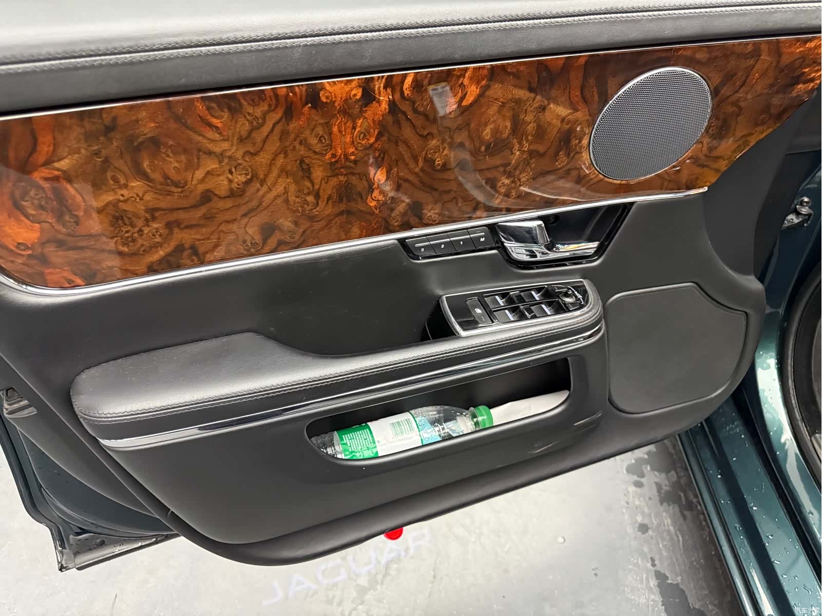Jaguar XJ, 2012 22