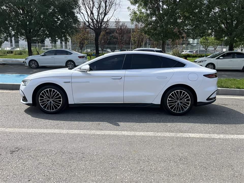 BYD Han