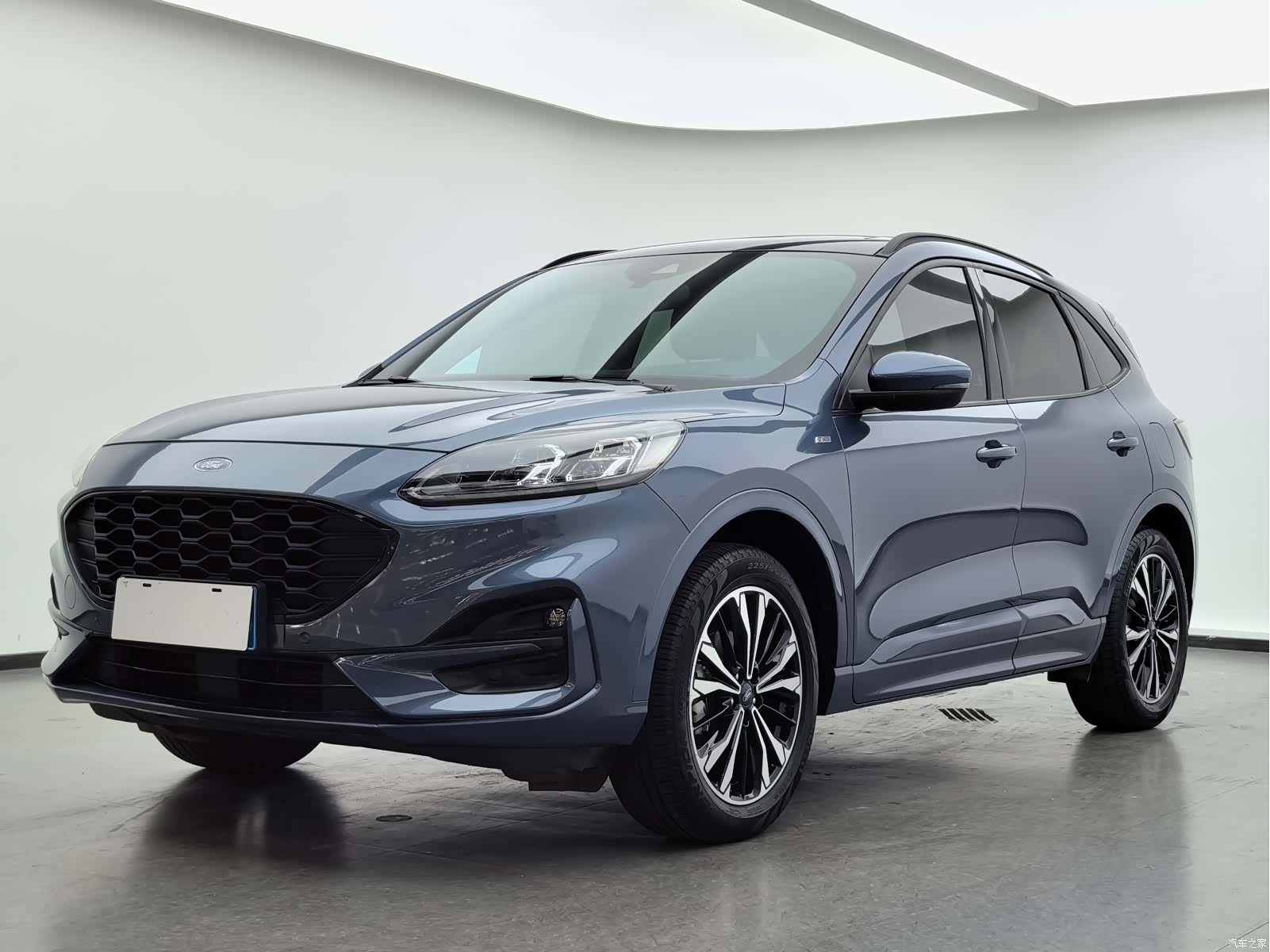 Ford Escape, 2022 1