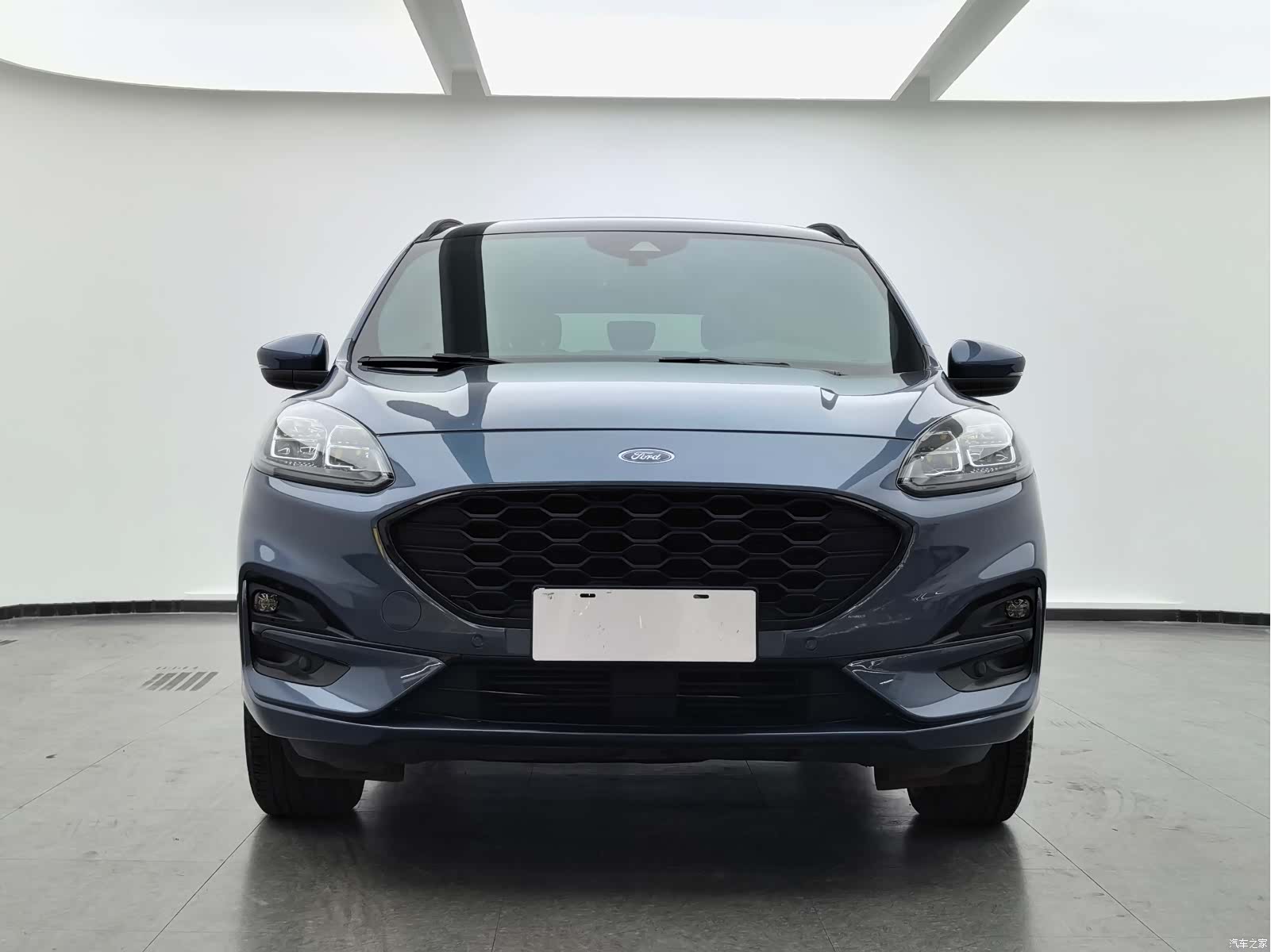 Ford Escape, 2022 2