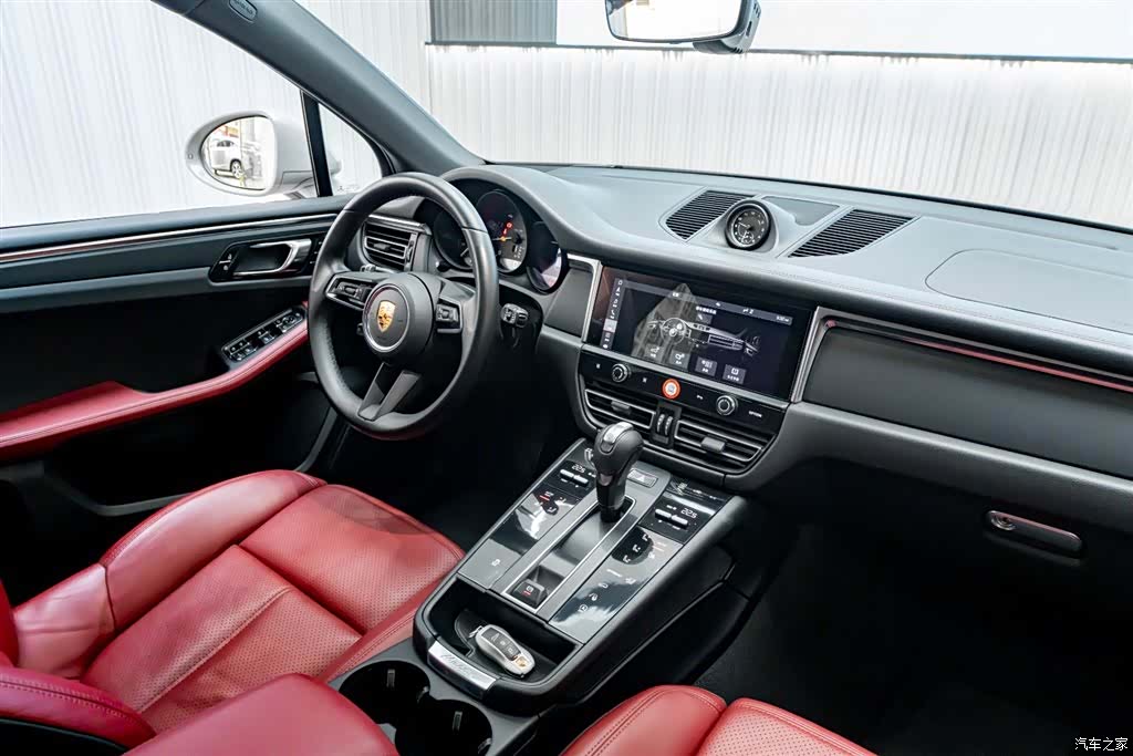 Porsche Macan, 2022 23
