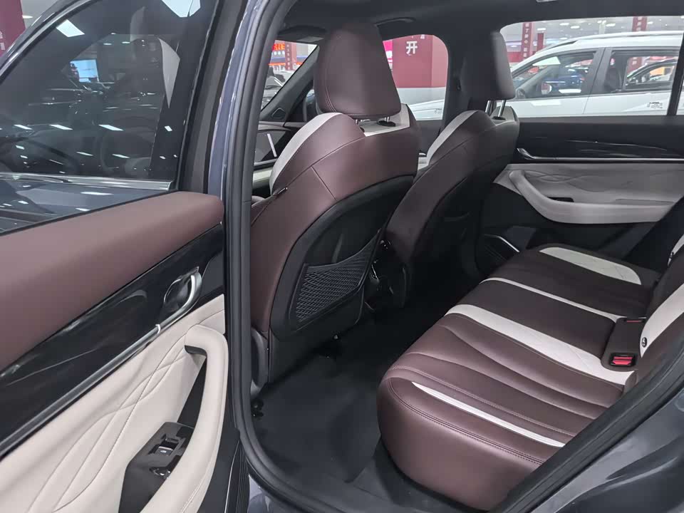 Geely Monjaro
