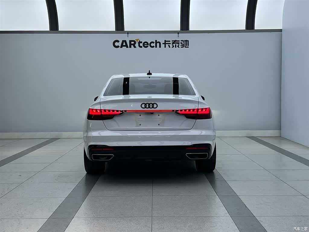 Audi A4L, 2022 3