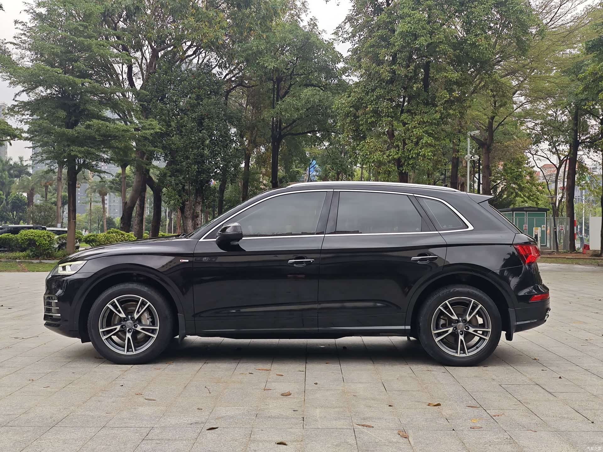 Audi Q5L, 2019 4