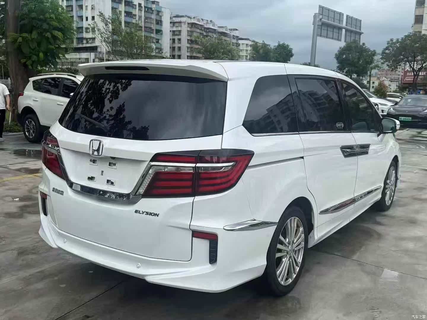 Honda Elysion, 2018 6