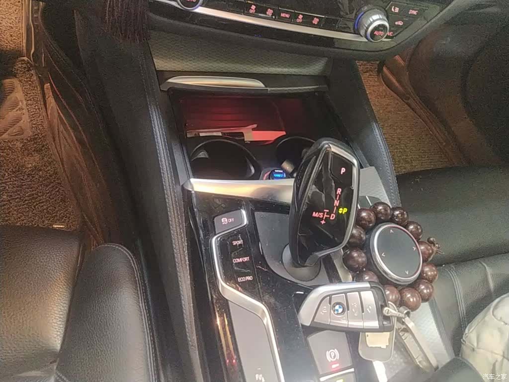 BMW 5 Series, 2018 10