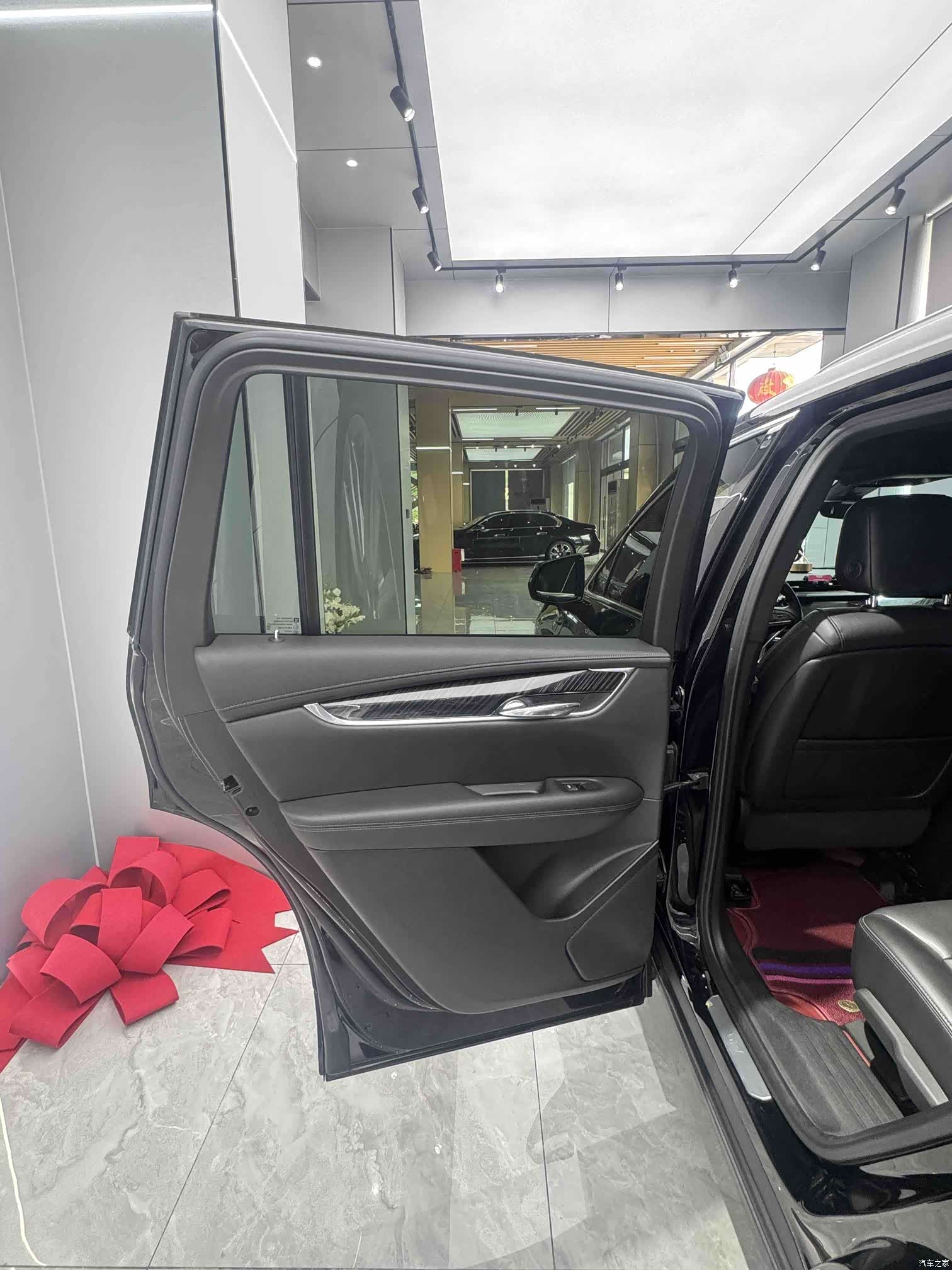 Cadillac XT6, 2023 19