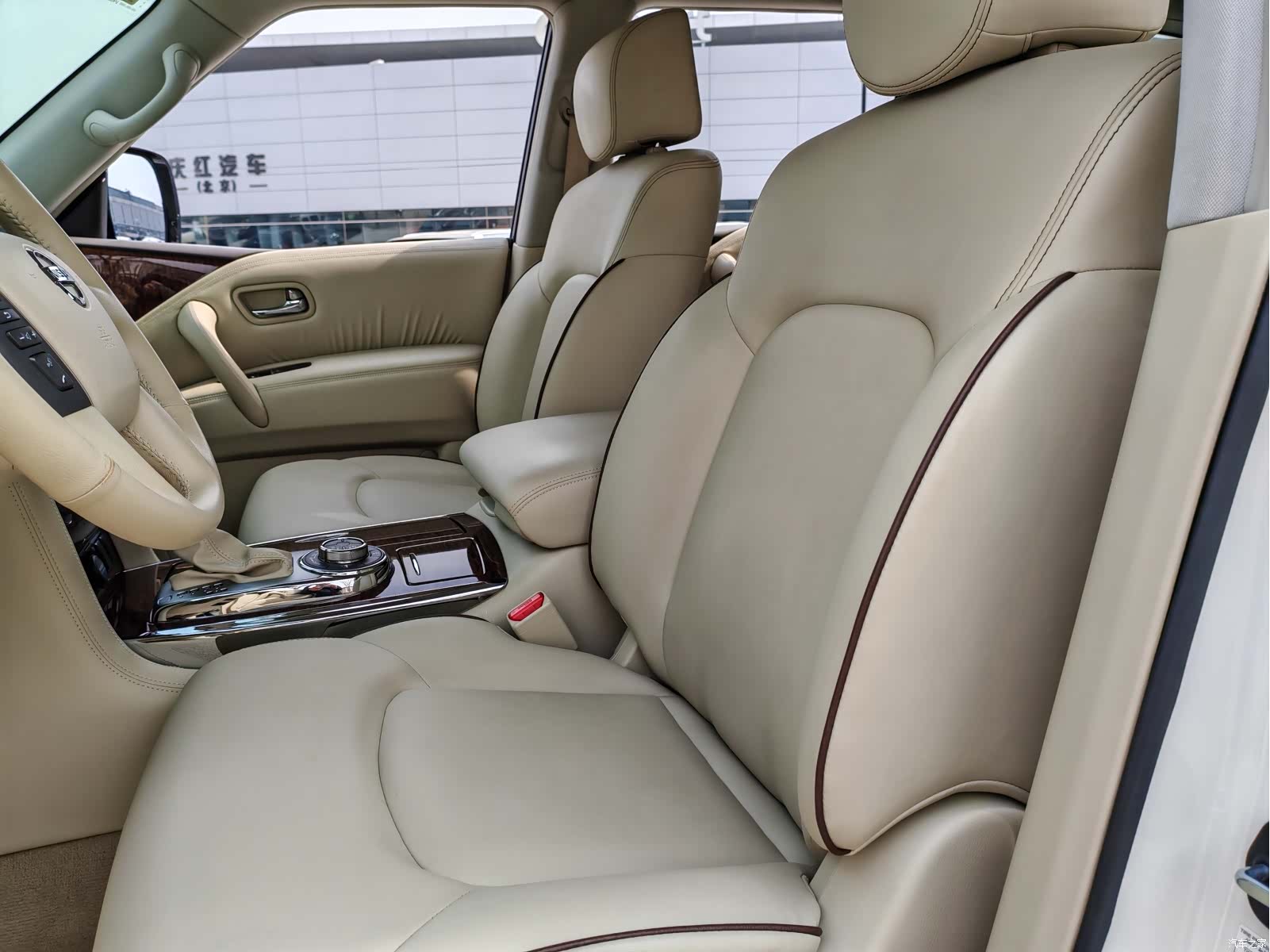 Nissan Patrol, 2018 12